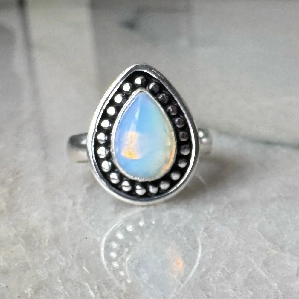NWOT Sundance Moonlight Rain Ring, Opalite, Sterling Silver